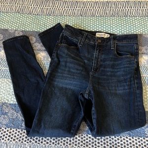 Abercrombie & Fitch Super Skinny High Rise 27 4r Curve Love